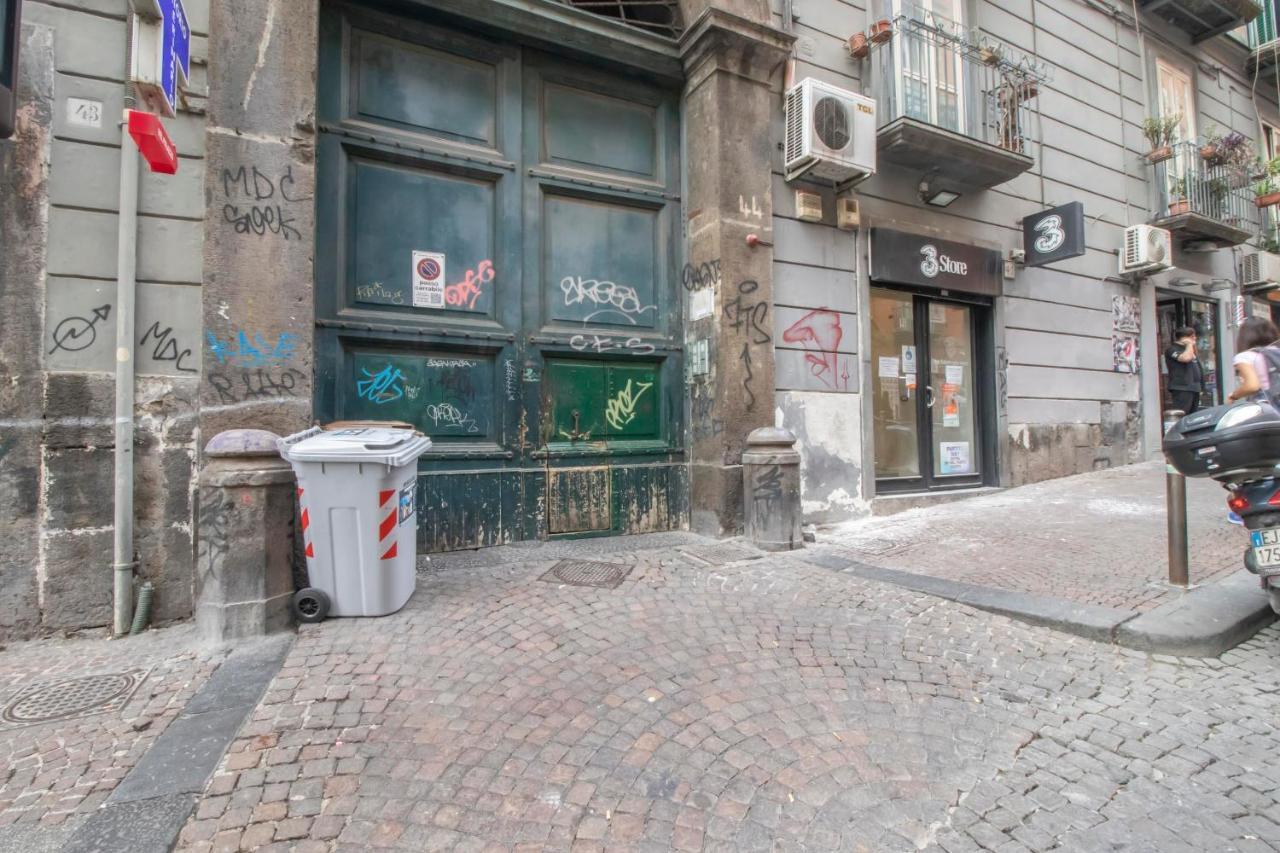 A I R Sant'Anna Acomodação com café da manhã Nápoles Exterior foto